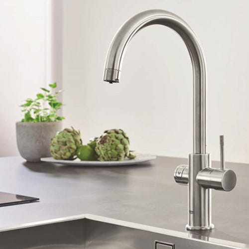 Kitchen Sinks & Taps