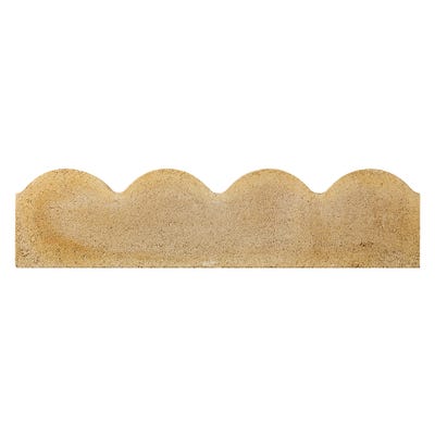 Bradstone 600mm x 150mm x 50mm Buff Scalloped Edging Pack of 48