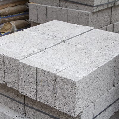 140mm Aero Block Dense Concrete Block 7.3N 215mm x 440mm