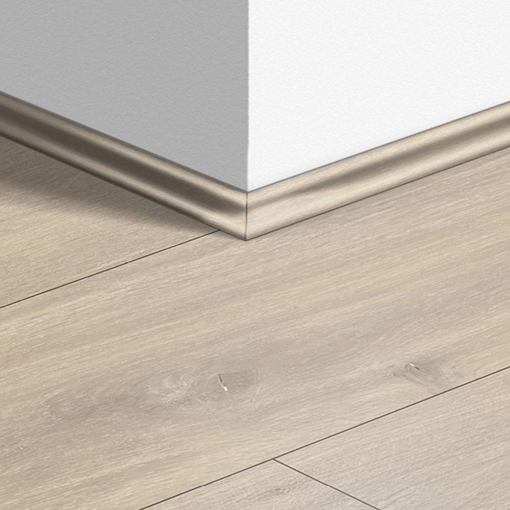 Quick Step Havanna Oak Natural Laminate Scotia 2.4m QS1655