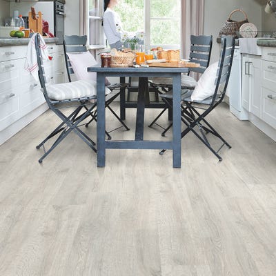 Quick Step Classic CL1653 Reclaimed White Patina Oak Laminate Flooring