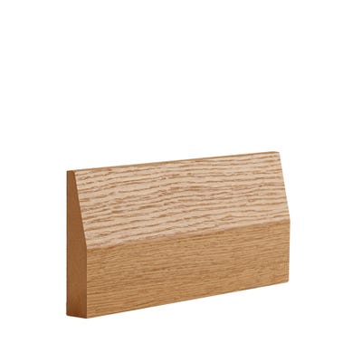 Deanta Oak Veneer Half Splayed Architrave 90 x 16 x 2100mm Door Set