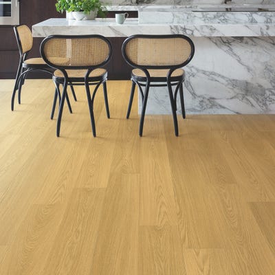 Quick Step Capture SIG4749 Natural Varnished Oak Laminate Flooring