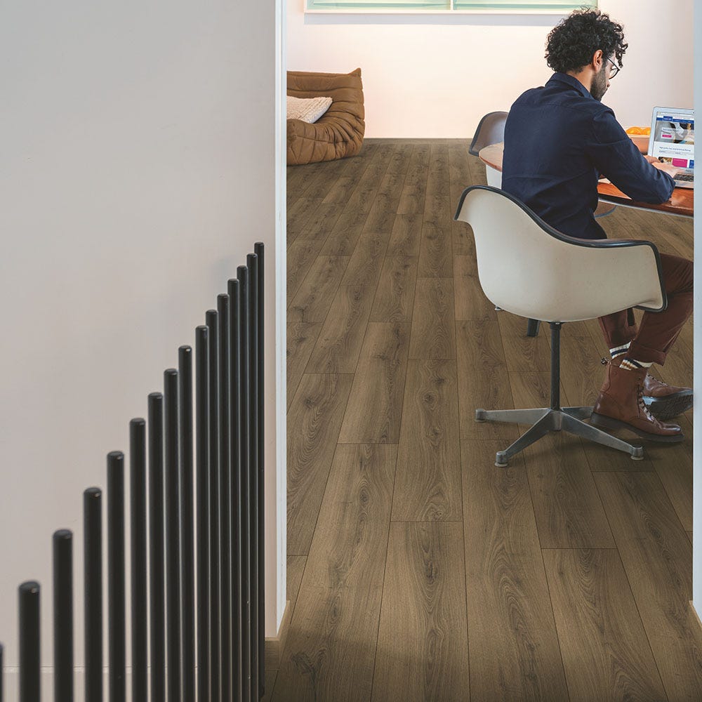 Quick Step Classic CLM5789 Warm Brown Oak Laminate Flooring