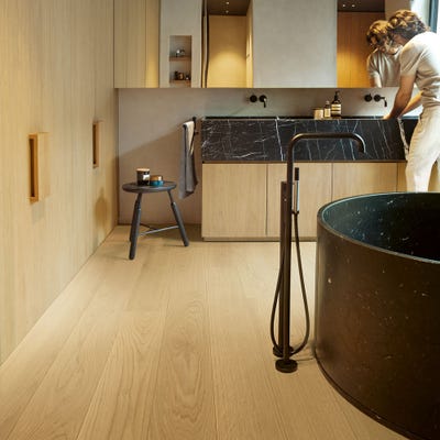 Quick Step Amato Leather Oak Matt Lacquered 13mm Engineered Wood Flooring