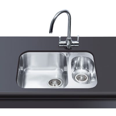 Smeg UM3416-1 Alba 1.5 Bowl Undermount Sink Stainless Steel