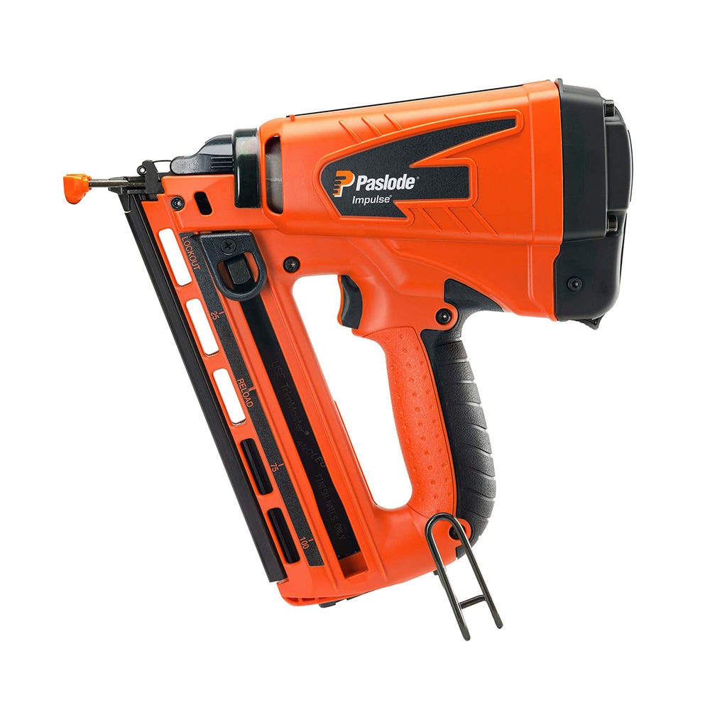 Paslode IM65A F16 Angled Brad Nailer with 1 x Li Ion Battery
