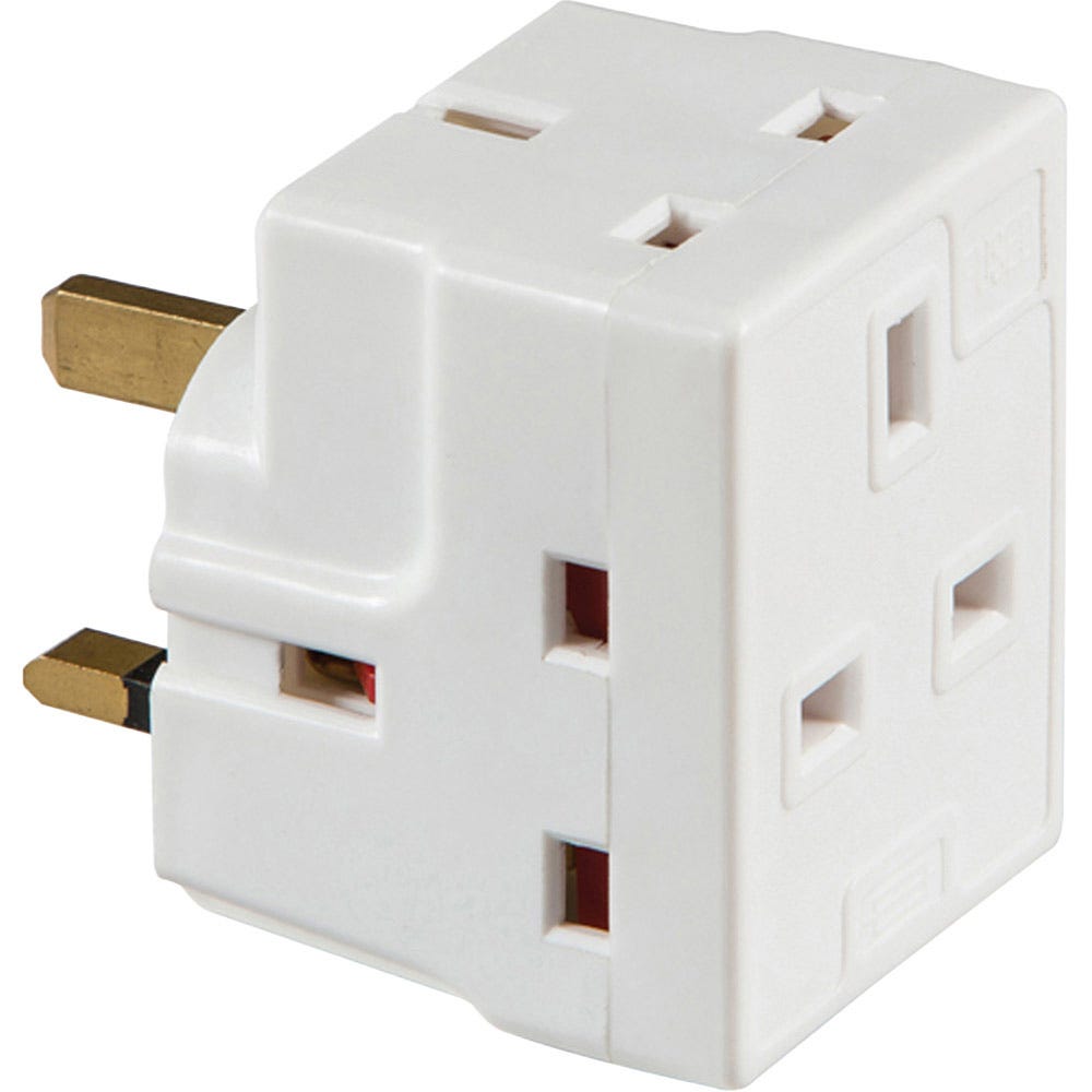 Knightsbridge 3 Way Fused Mains Adaptor 1375