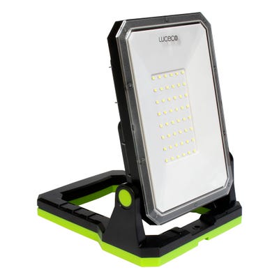 Luceco 10W USB Rechargeable Folding Magnetic Work Light & Powerbank
