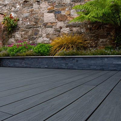 22.5mm x 143mm HD Deck Dual Composite Decking Natural Oak/Slate 3600mm